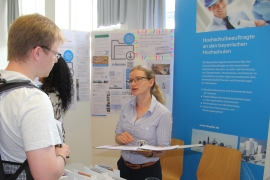 Jennifer Wohlfarth von der Ingenieurakademie stellt unser Traineeprogramm für junge Ingenieure vor.