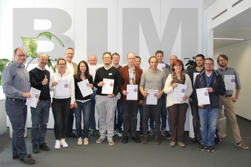 BIM-Seminare: Erfolgreiche Absolventen erhalten Zertifikate