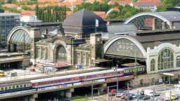 Hauptbahnhof Dresden - Foto: Ulrich Windoffer