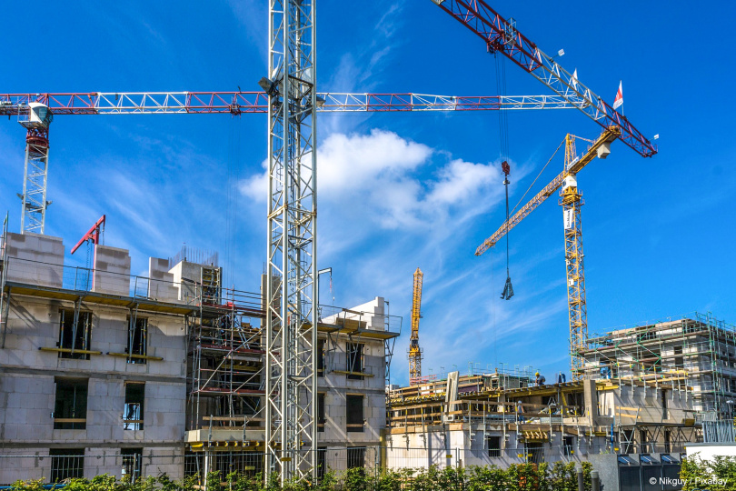 Baustoffmangel und Kostenexplosion: BDB fordert neue Rahmenbedingungen zum Erreichen der Wohnungsbauziele