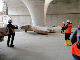 Auf der Baustelle: Schalungselemente der Verbindungsgänge. Foto: proHolzBW 