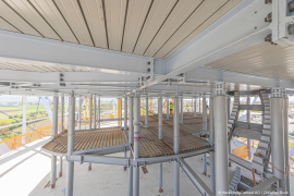 Auf schwindelerregender Höhe entsteht eine Gastronomie mit einer Aussichtsterrasse. © HeidelbergCement AG / Christian Buck 
