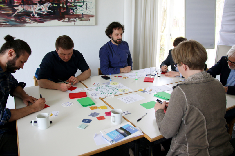 Workshop "Wachstum: Noch Kriterium für Wohlstand?" mit Prof. Dr. Daniel Deimling (l.),
Professor für Allgemeine Betriebswirtschaftslehre, insbesondere Betriebswirtschaft des Wein- und Getränkesektors, Hochschule Heilbronn