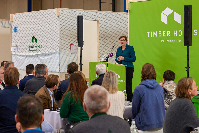 Bundesbauministerin Klara Geywitz unterwegs in Bayern