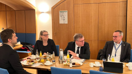 Matthias Finkemeier, Christiane Feichtmeier, MdL, Volkmar Halbleib, MdL und Dipl.-Ing. (FH) Klaus-Jürgen Edelhäuser (v.l.)