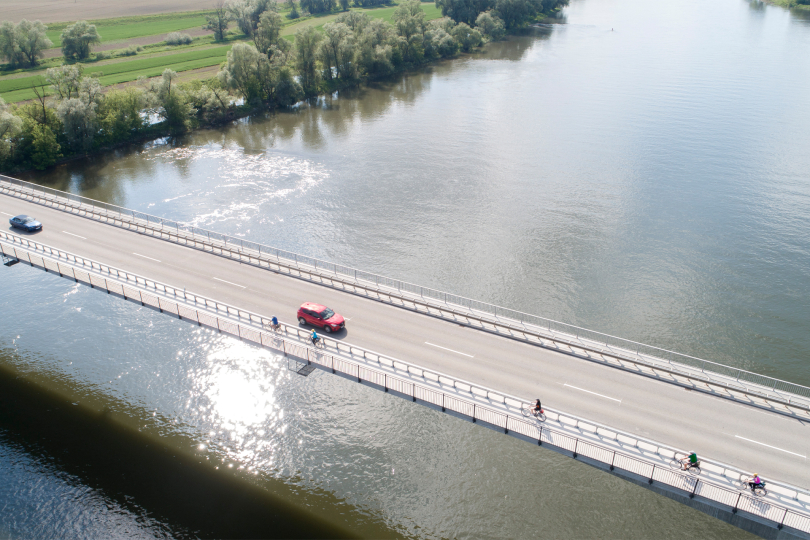 Verbreiterung der Xaver-Hafner-Brücke in Straubing mit Leichtbeton