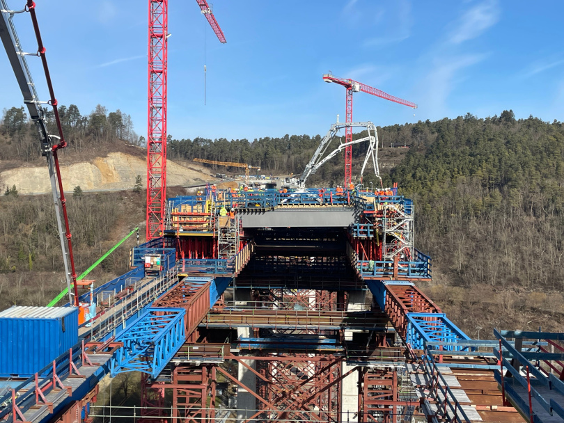 Konstruktion aus Schalung und Traggerüst. © Porr