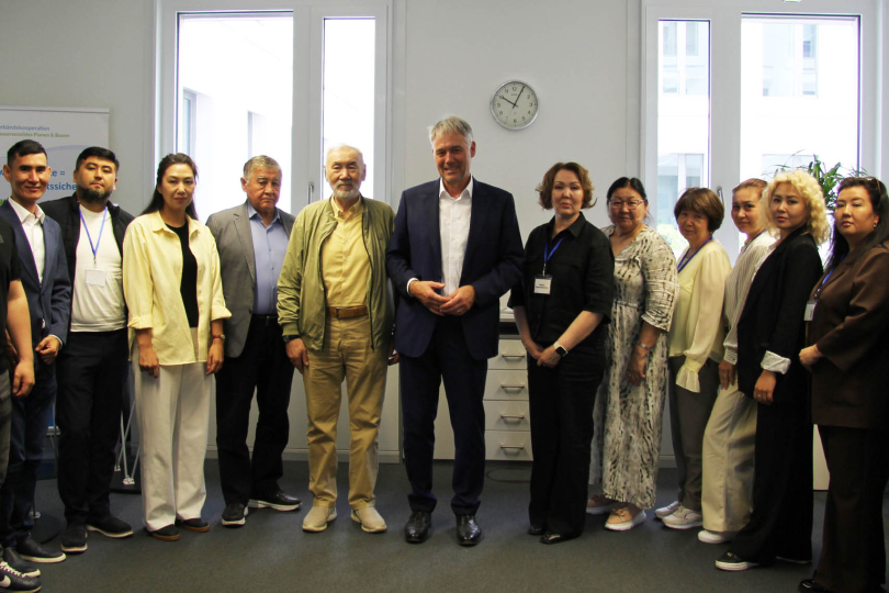 Kammer empfängt Delegation aus Kasachstan