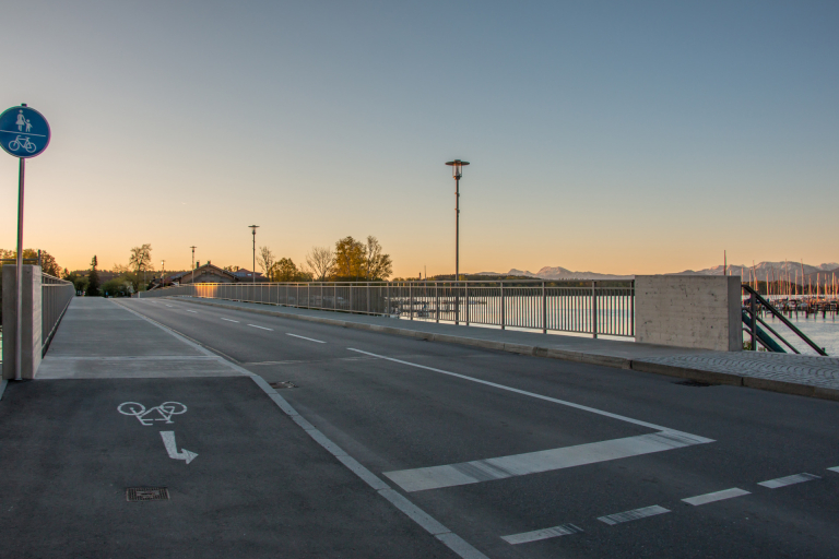 Verkehrsraum auf neuem Überbau. Foto: Markus Lederwascher / WTM Engineers