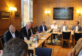 Parlamentarisches Frühstück mit Abgeordneten der CSU Landtagsfraktion.