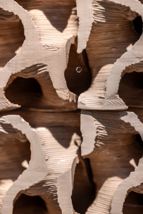 Die kühlende Wand besteht aus 3D-gedruckten Keramikwürfeln. © Lunghammer / TU Graz 