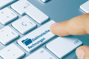 Pflicht zur E-Rechnung ab 2025: Was Unternehmer jetzt wissen müssen - 06.02.2025 - Online