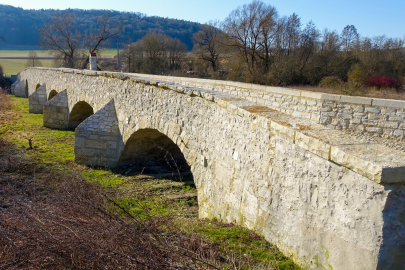Altmühlbrücke - sogenannte Römerbrücke: Bayerischer Denkmalpflegepeis 2022 in Gold - Kategorie Öffentliche Bauwerke