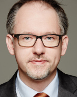 Dr. Andreas Staufer