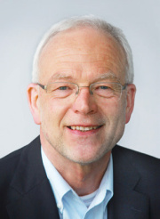 Prof. Dr. Norbert Gebbeken, Präsident der Bayerischen Ingenieurekammer-Bau